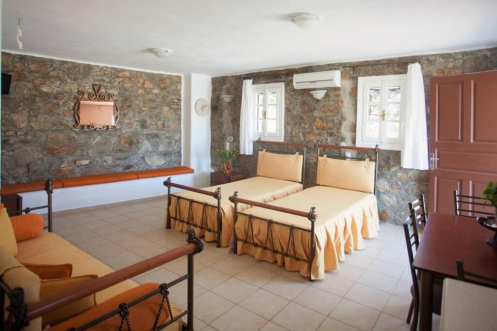 White Dreams Studio Mykonos Town Luaran gambar