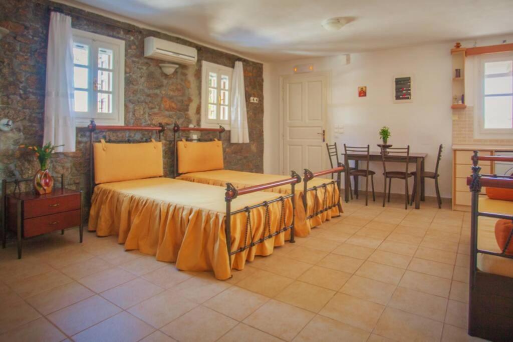 White Dreams Studio Mykonos Town Luaran gambar