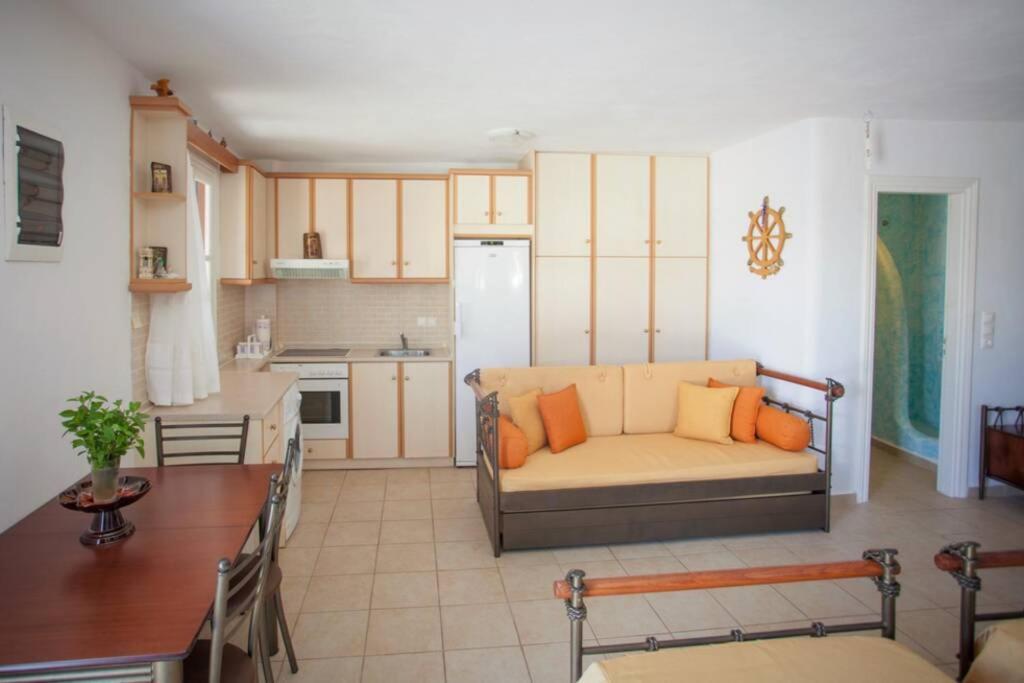 White Dreams Studio Mykonos Town Luaran gambar